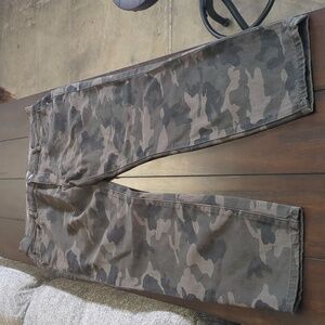 Dl1961 camo jeans